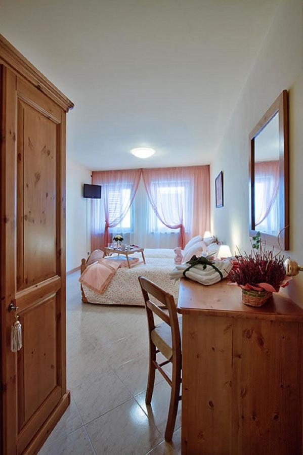 טולמצו Pergola Rooms מראה חיצוני תמונה